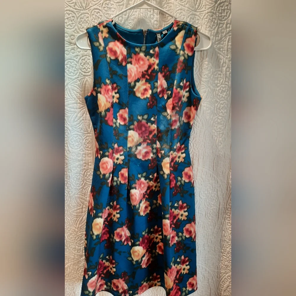 Kut From The Cloth Dress Womans 2 Blue Floral Sleeveless Formal Party Whimsical - Picture 2 of 13
